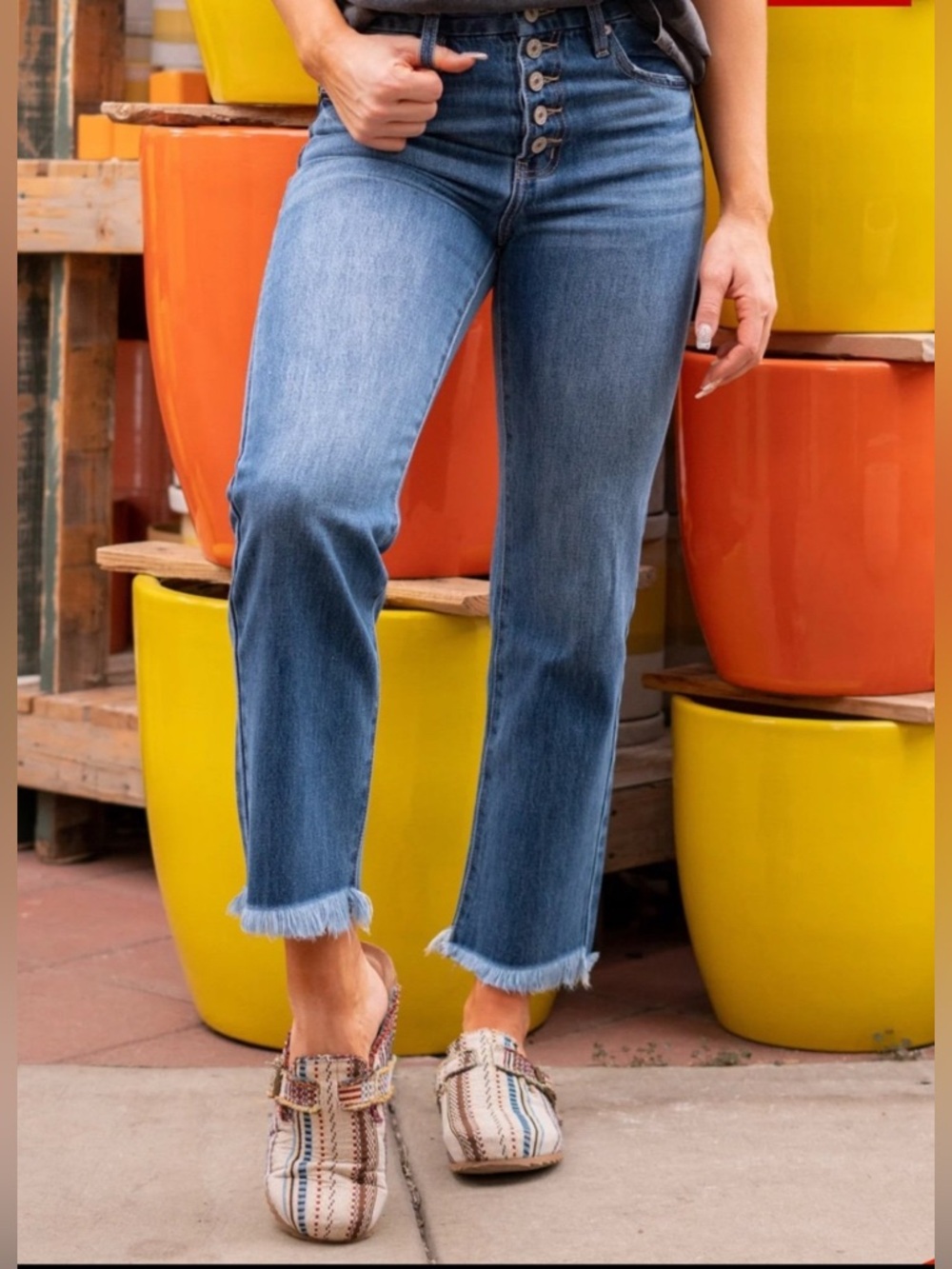 KanCan Straight Fit Plus Jeans with Frayed Hem